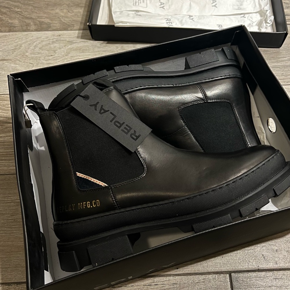 New Boots REPLAY 43 size black